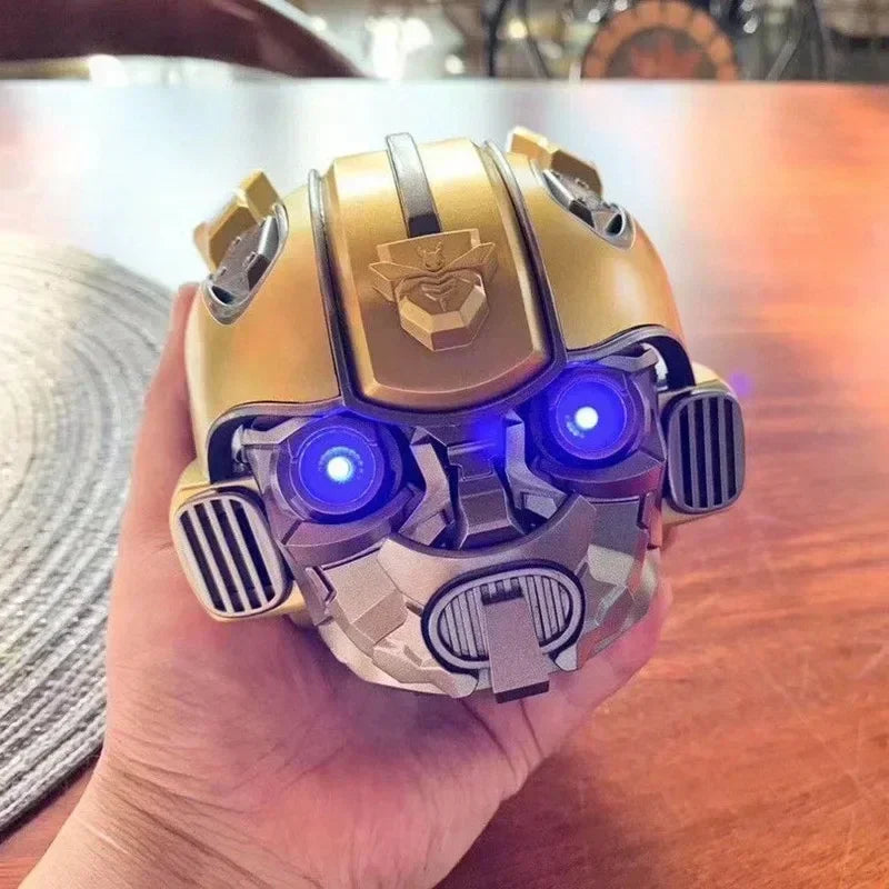 Mini casque de robot déformable Iron Man The Avengers Bluetooth petit haut-parleur sans fil radio intelligente cadeau créatif décoration de bureau